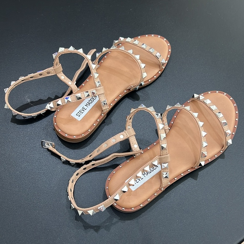 Steve Madden Nude Tan Studded Gladiator Sandals